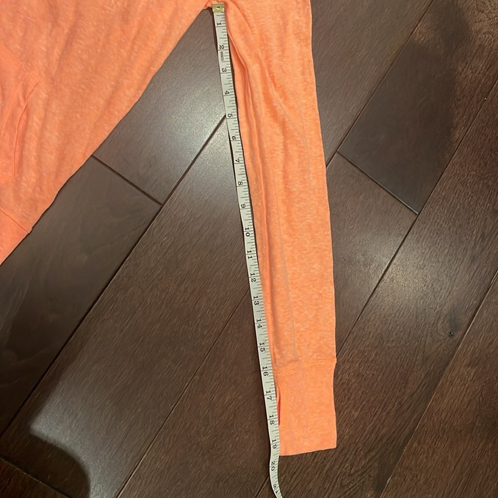 Zip up hoodie size small orange - Picture 6 of 7
